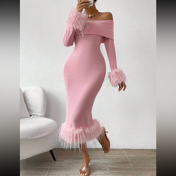 Fuzzy sleeves off shoulder dress - Picture 4 of 5